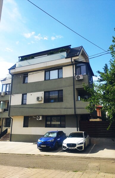 Herastrau, Clubul Diplomatilor, Dobrogeanu Gherea, 2 camere